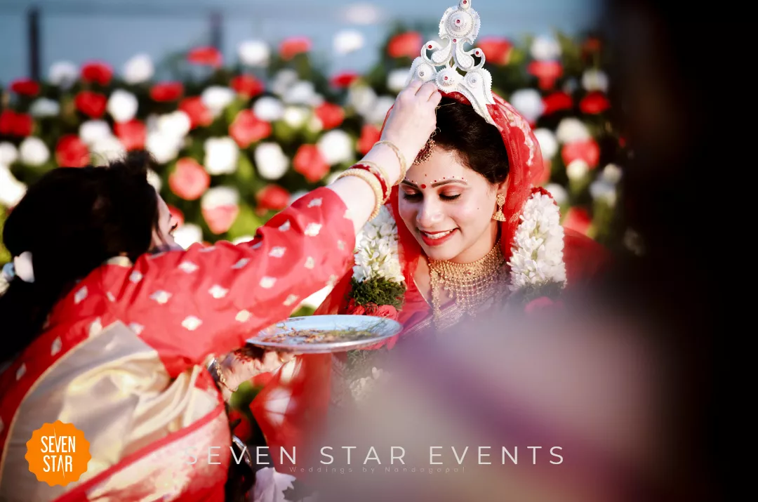 Refined event decor and floral styling